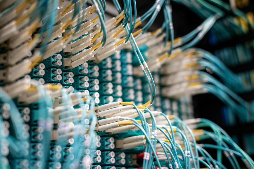 Fiber optics-9422fc6b42bb4cc1aa063cc89e177858.jpg Fiber optics
